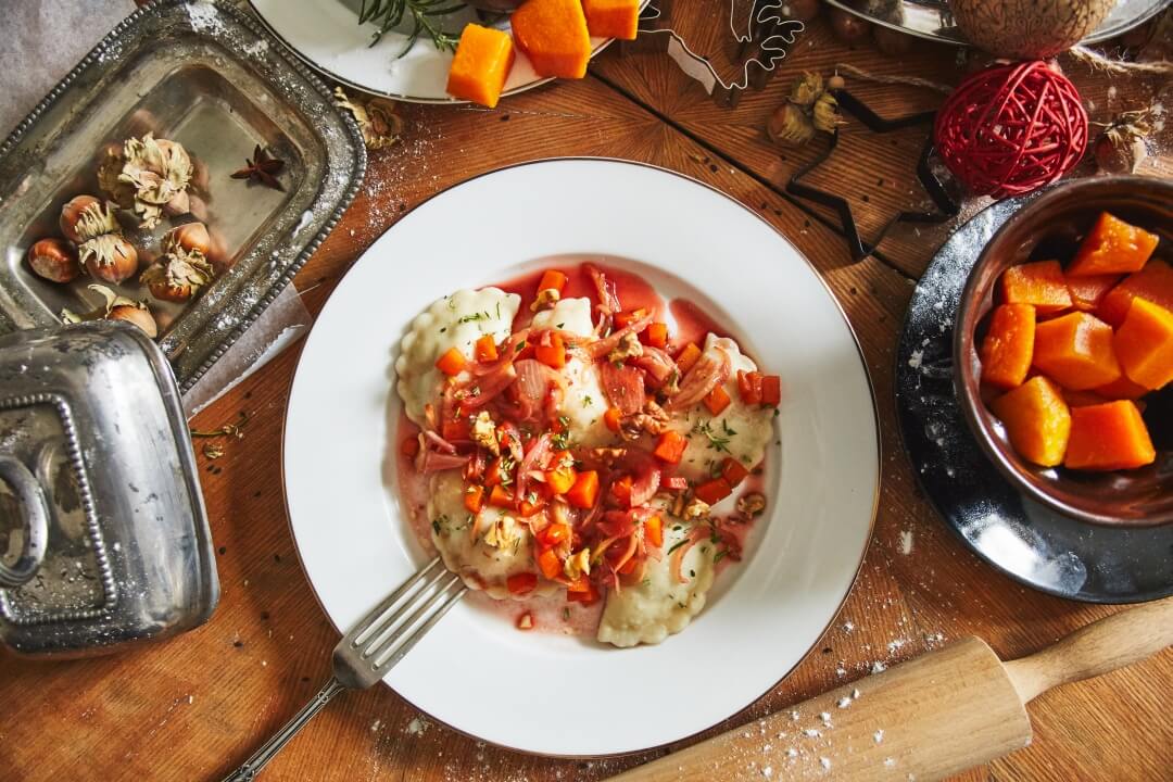 Pierogi z grzybami orzechowo-dyniowe