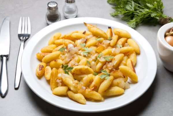 Skarby lata w kuchni – sezonowe dania obiadowe